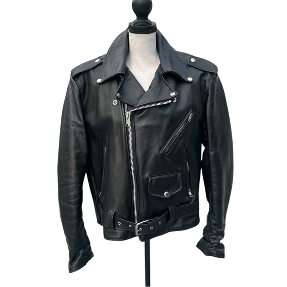 Vintage Universal Rider Motorcycle Leather Jacket Mens L 90s Belted Quilt Lined